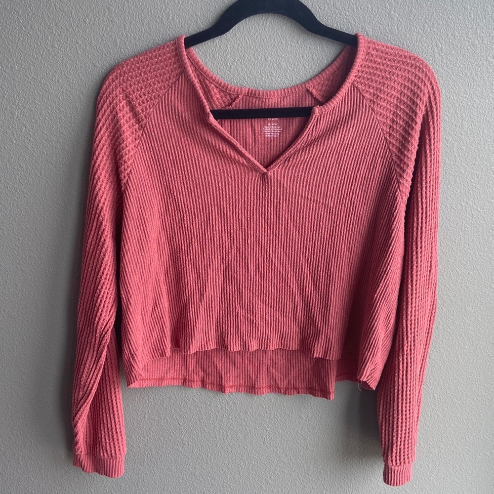 CROPPED SALMON WAFFLE SWEATER